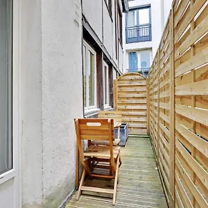  Apartment Montgolfier