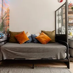  Apartment - Metro 7 Cadet - Quartier Faubourg-montmartre
